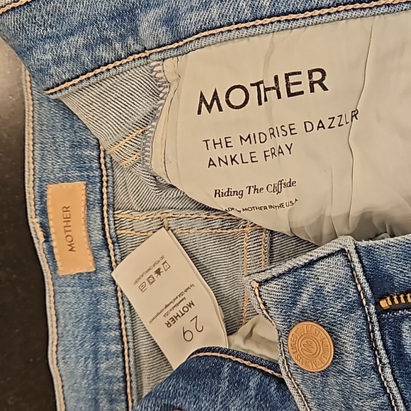 💕MOTHER💕 Mid Rise Dazzler Ankle Fray Jeans - Riding The Cliffside 29 NWOT - Picture 16 of 16
